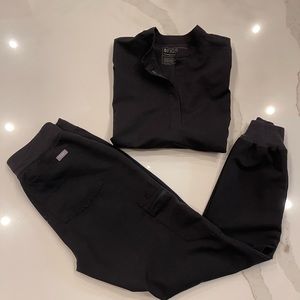 Women’s Figs Scrubs Set Black XS